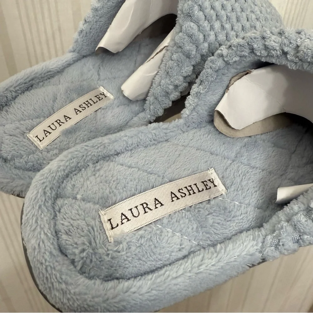 NWT☀️ Laura Ashley Plush Non-Slip Memory Foam Cozy Spa Slippers - Picture 6 of 8